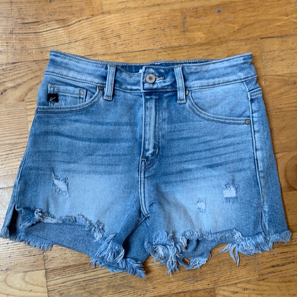 Light wash KanCan shorts